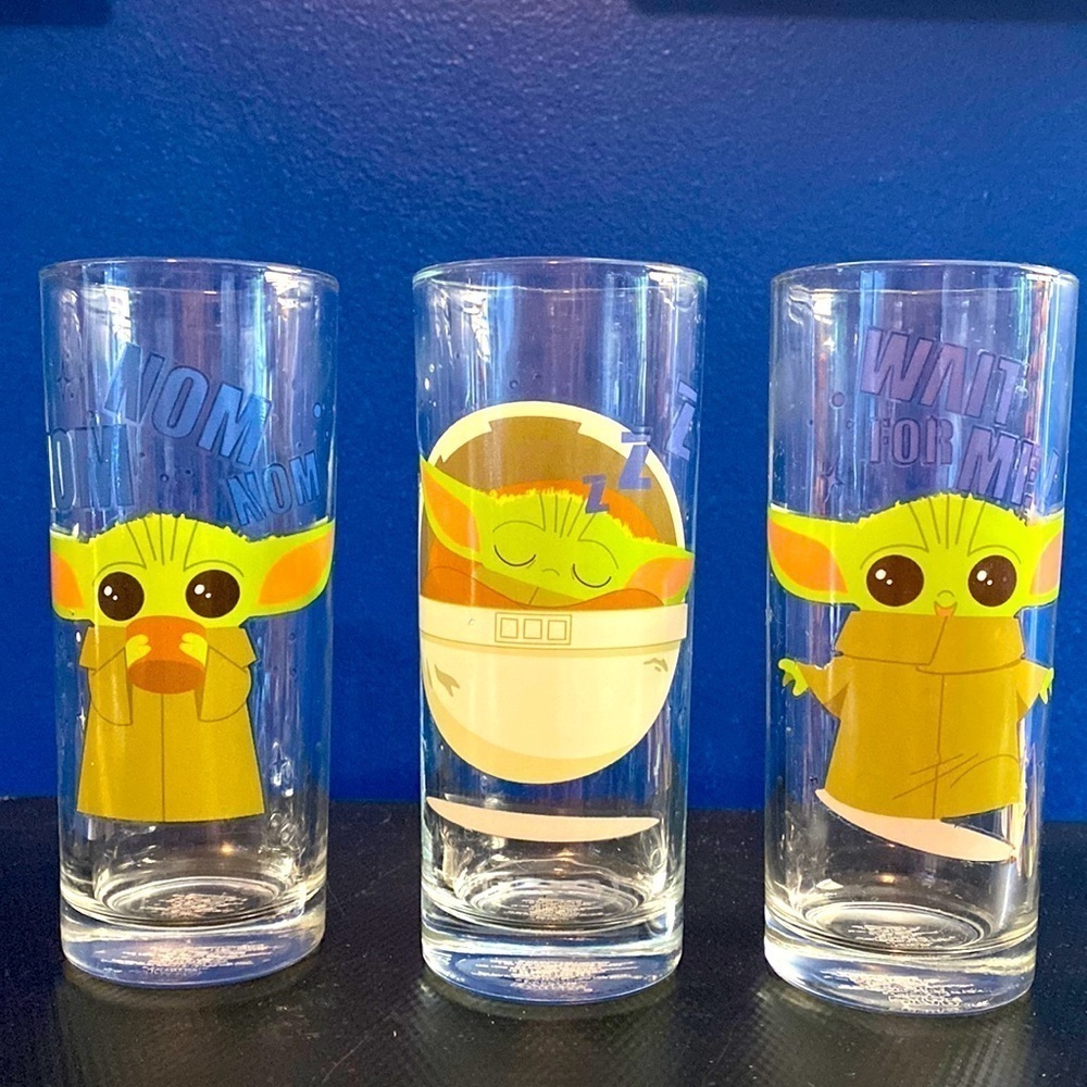 NWOT Set of Three Star Wars GROGU BABY YODA 10OZ. GLASSES